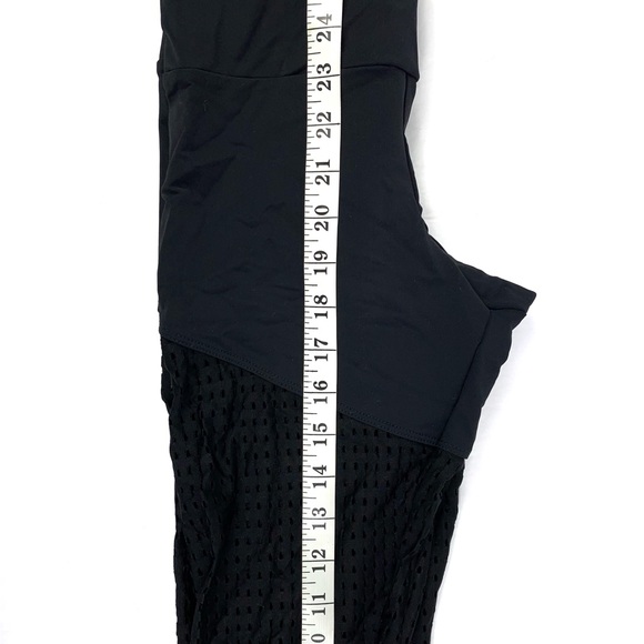 Onzie Perforated Mesh Cropped Legging - Picture 7 of 7
